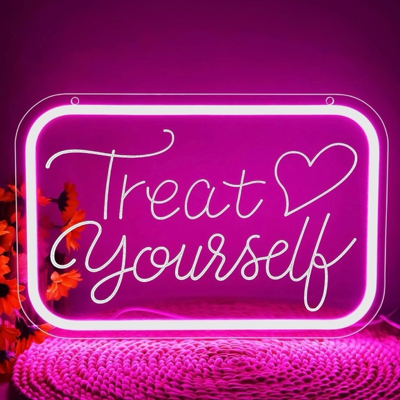 Meet your Posher, Katelyn - Picture 1 of 1